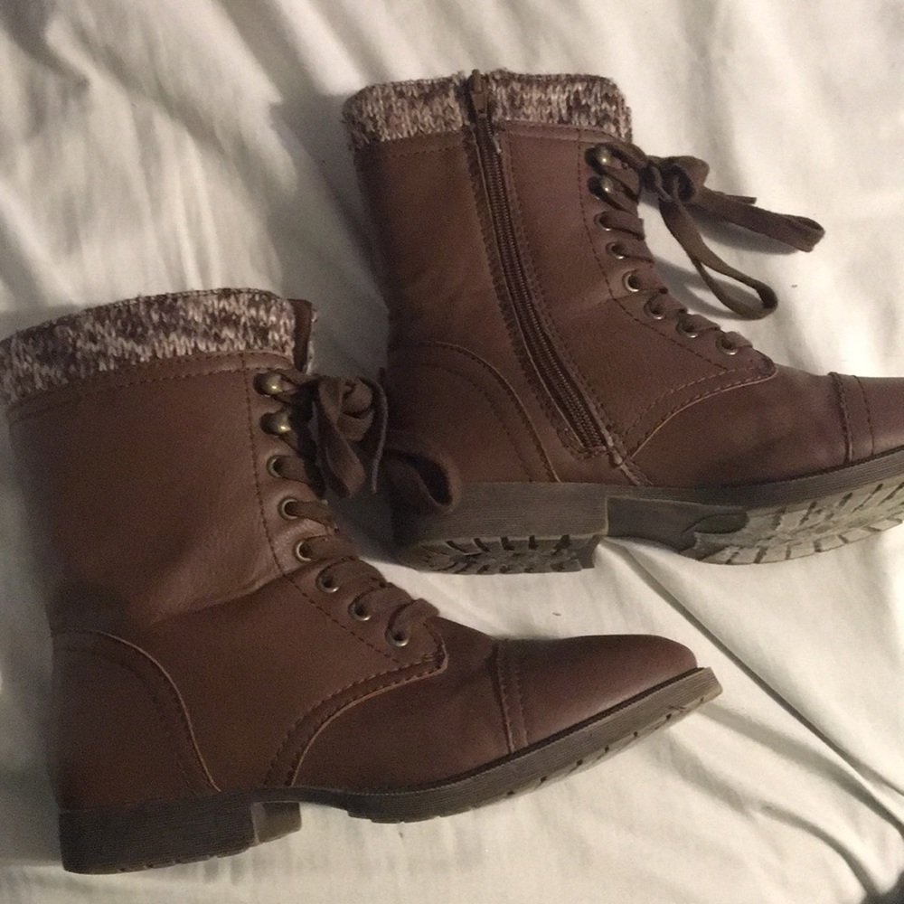 Women’s boots